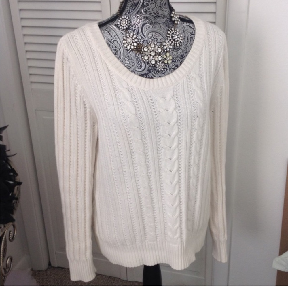 High Sierra cable knit cream light weight sweater M